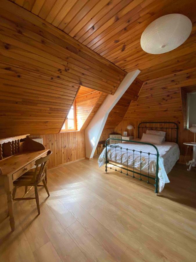 Bed and Breakfast Le Bearn Sous Les Toits Nay  Екстер'єр фото